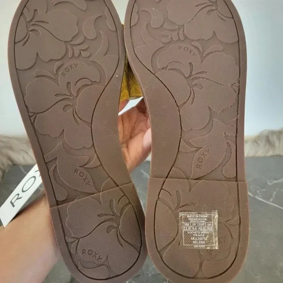 Roxy Sandals - Picture 5 of 5